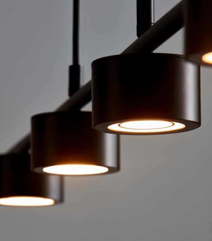 Nordlux Clyde Pendelleuchte in Schwarz mit Moodmaker-Funktion
